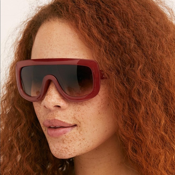 Free People Accessories - Free People She’s In Charge Shield Sunglasses